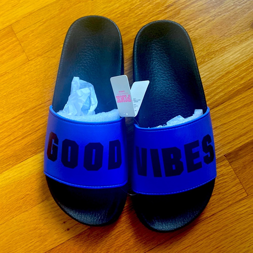 Victoria’s Secret PINK beach slippers slide on size M 7/